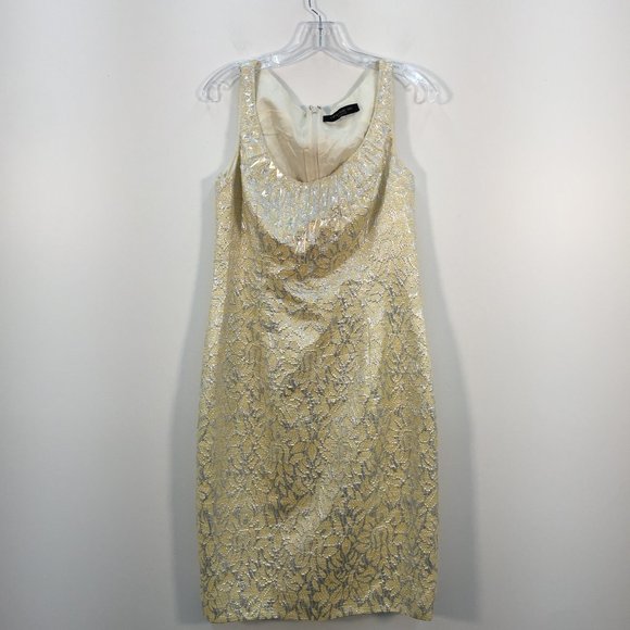 Carmen Marc Valvo Dresses & Skirts - Carmen Marc Valvo White & Gold Sleeveless Sheath Midi Dress